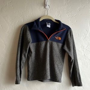 NorthFace 1/4 Zip Pullover, Grey & Navy Blue, Like New, Boy’s SM 7/8